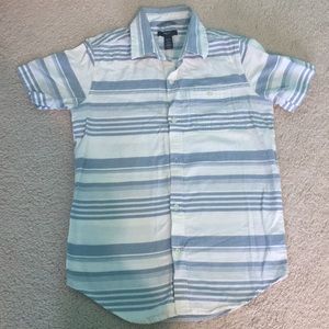Gap Short sleeve collared dress shirt